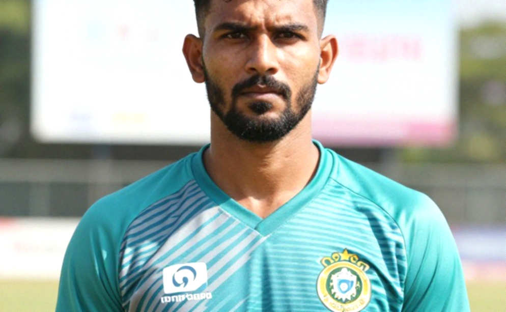 ১২৯* পড়ার নিয়ম: নাম্বার ফাইভের গড়, এক ইনিংসের শব্দ আর ধোনি-ছায়া